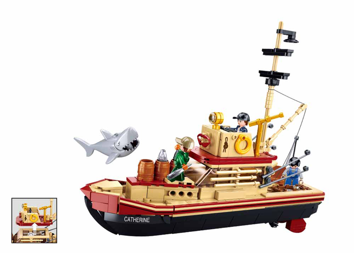 Model Bricks Great Shark Ship Building Brick Kit (592 pcs) - 2