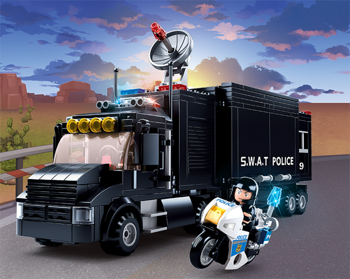 Police SWAT Command Vehicle Building Brick Kit (540 Pcs) - 2