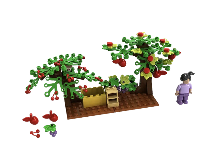 Orchard Building Brick Kit (130 pcs)