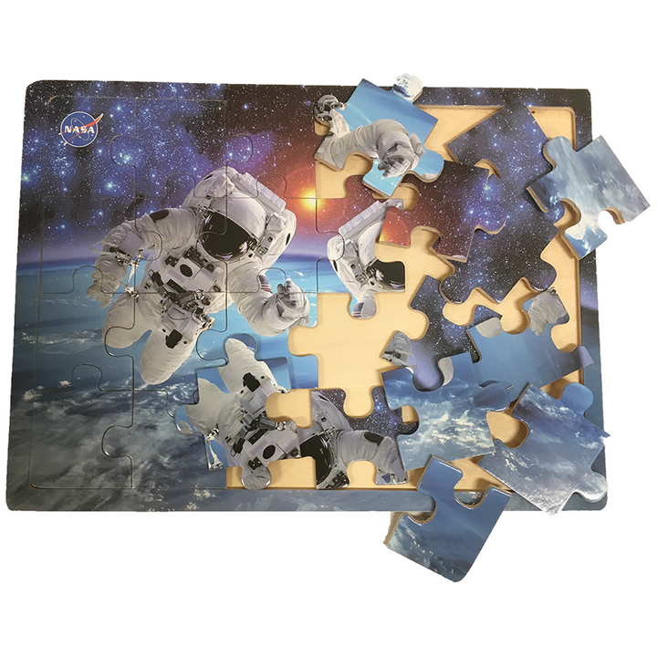 NASA Astronauts in Space Wood Jigsaw Puzzle - 24 Pcs - 3