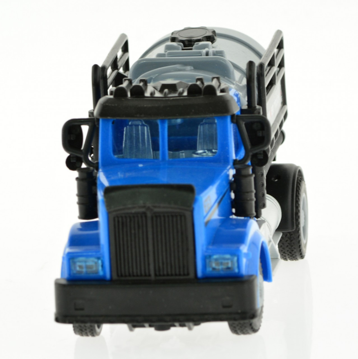 2.4G 1:64 scale RC Oil Truck with lights and sound - 4